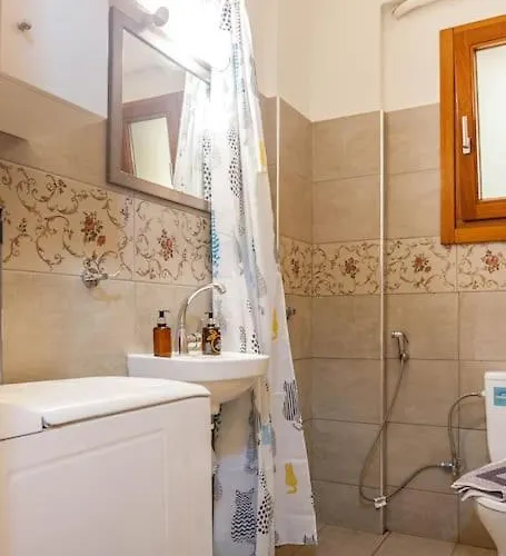 Cozy House In The Old Town * Ханья