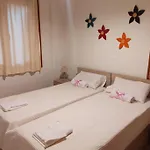 아파트 Cozy House In The Old Town