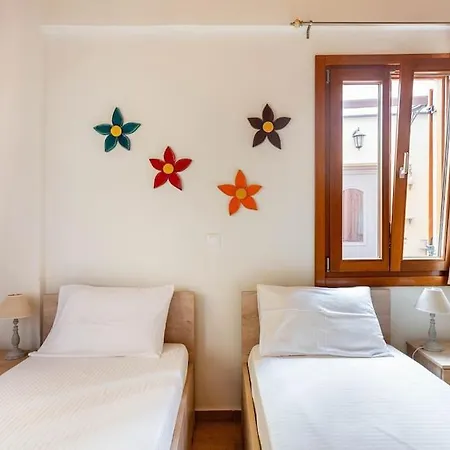 아파트 Cozy House In The Old Town 하니아